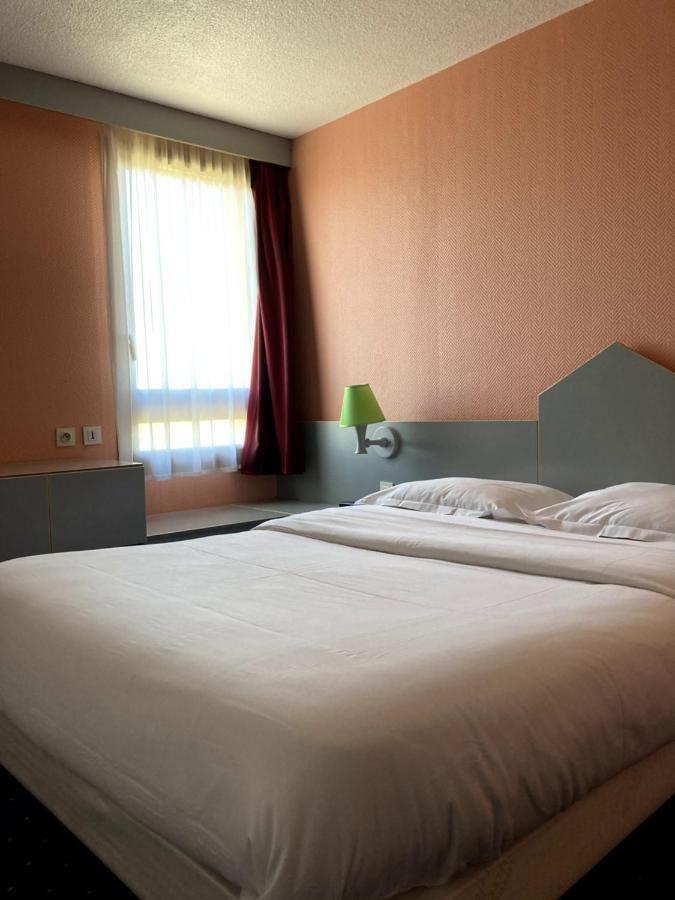 Brit Hotel Essentiel Moulins Avermes Exteriör bild